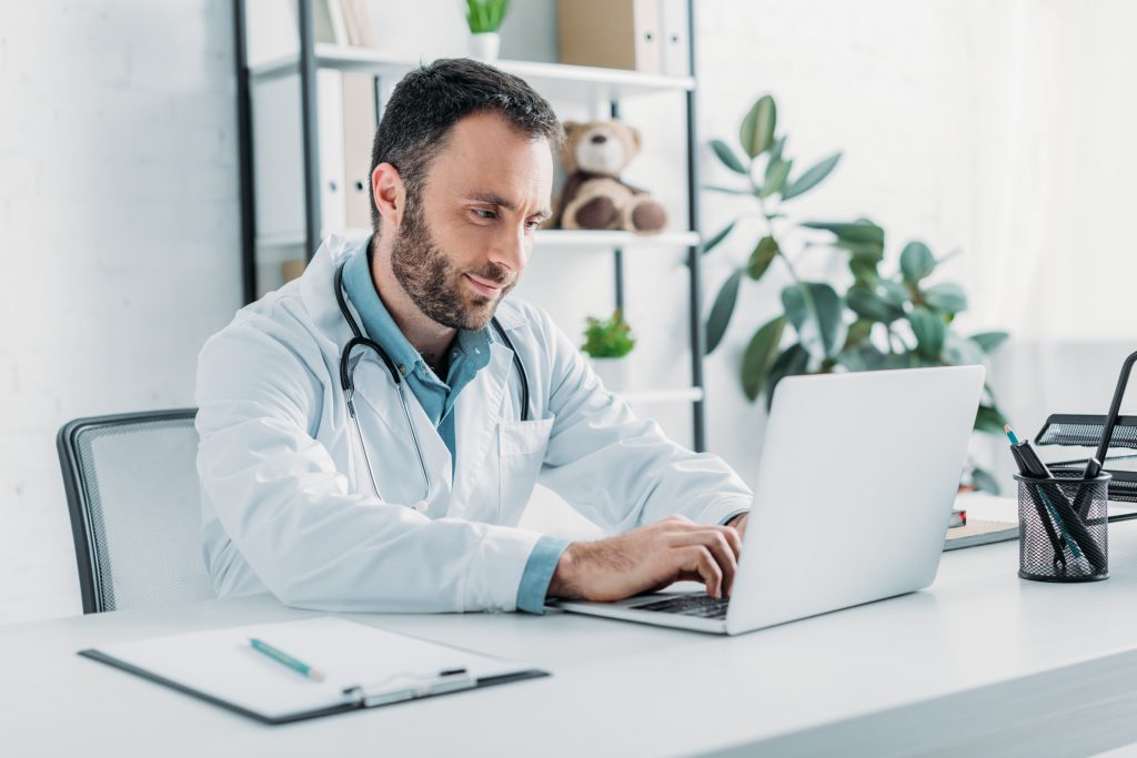 Como ser um médico empreendedor em 6 passos